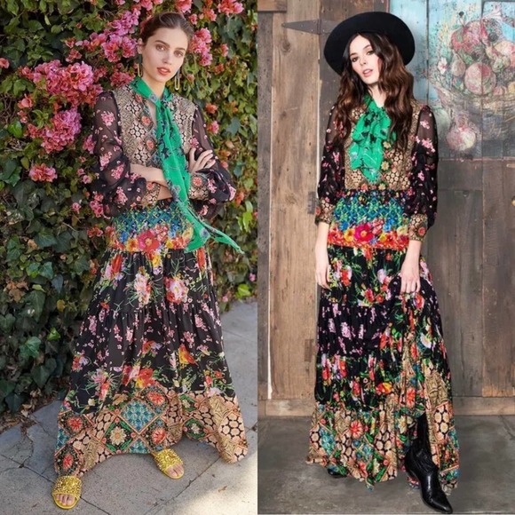 ALICE + OLIVIA Clementine Tie-Neck Long-Sleeve Tiered Printed Maxi Dress - Picture 2 of 13